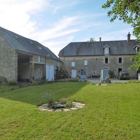Bed and Breakfast La Bicyclette Bleue Montpinchon Exterior foto