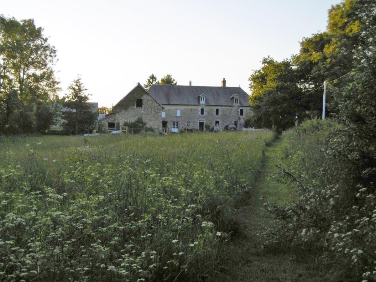 Bed and Breakfast La Bicyclette Bleue Montpinchon Exterior foto